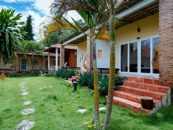 Garden View Bungalow