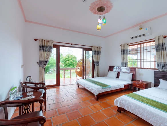 Garden View Family Bungalow